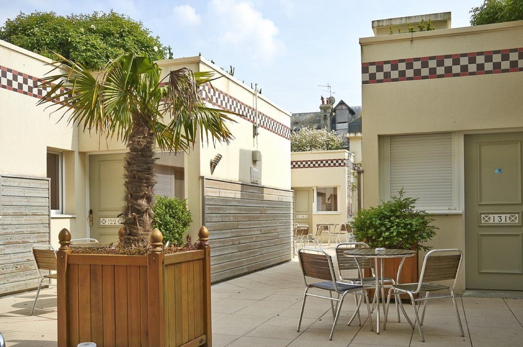 Almoria Hotel & Spa Deauville Kültér fotó